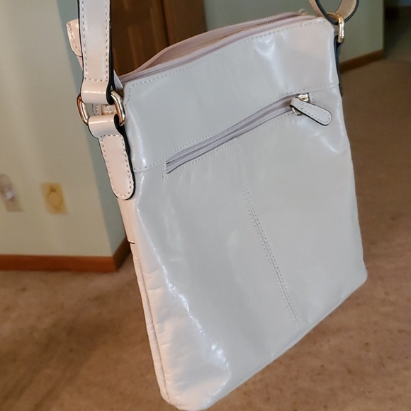 Giani Bernini Cream Crossbody Bag - Picture 2 of 3